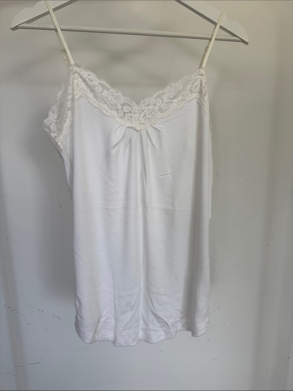duo Maternity White Lace Trim Cami
